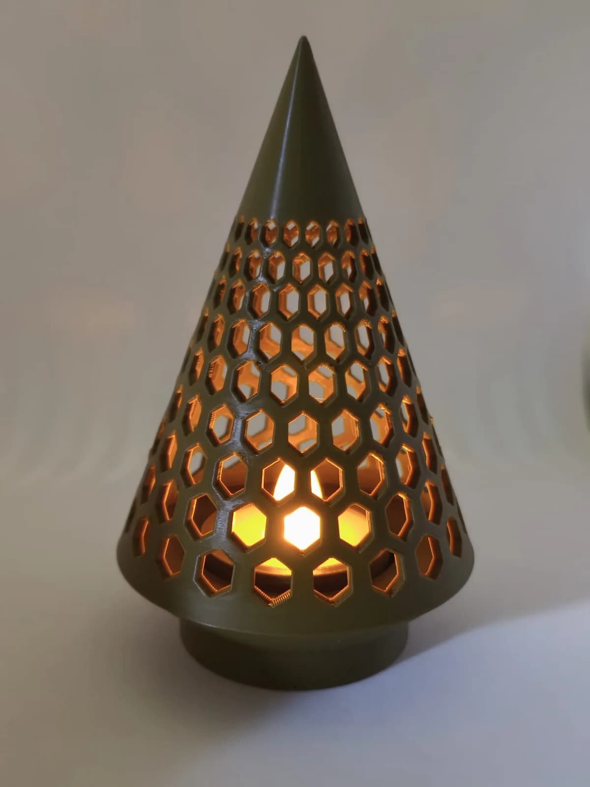 Luminária Árvore Favo de Mel para Vela LED Impressão 3D
