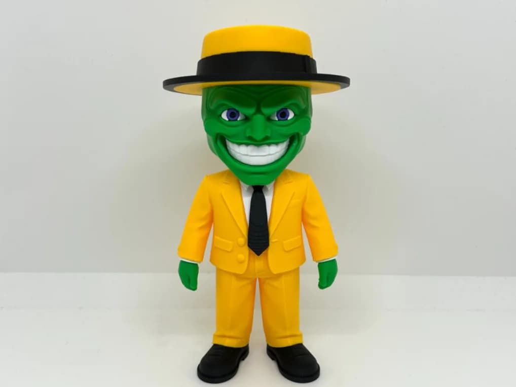 Boneco O Máskara de Terno 15 cm