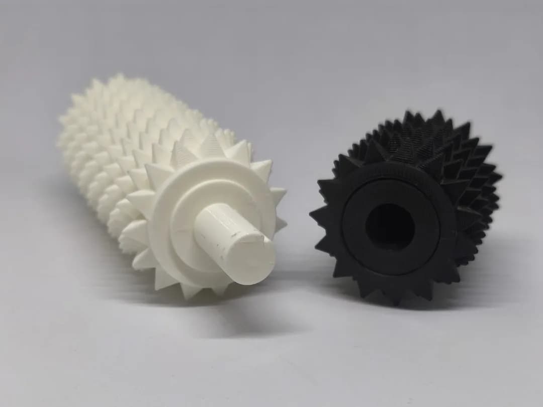 Fidget Barril Giratório com Espinhos Impressão 3D