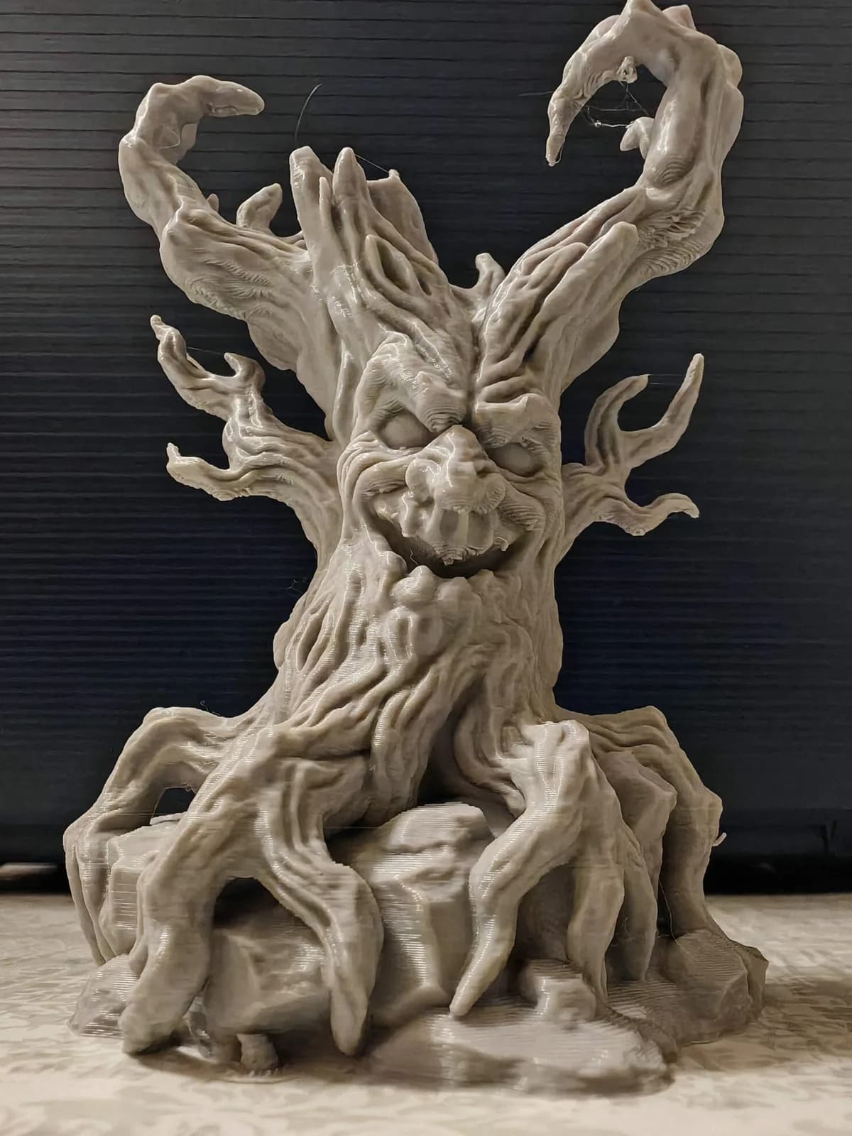 Árvore Assombrada com Rosto Cenário RPG 11 cm Impressão 3D