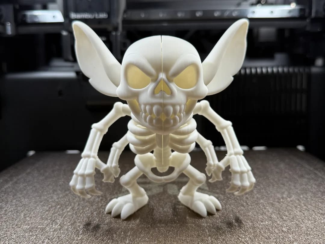 Estatueta Esqueleto Alienígena Bravo Impressão 3D