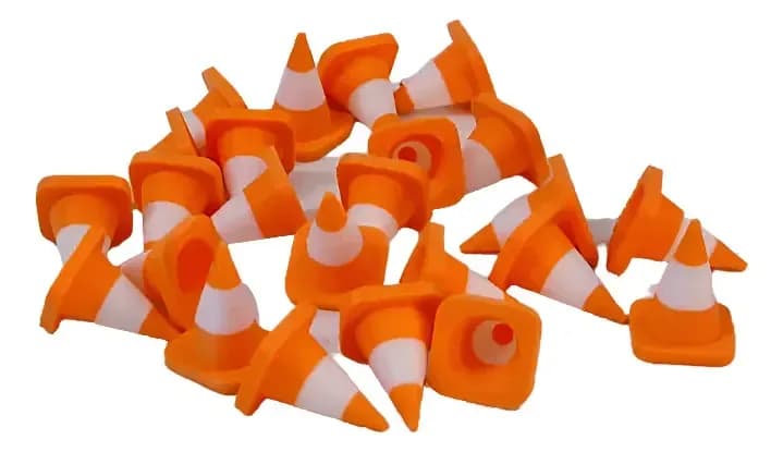 Kit C/12 Mini Cones De Trânsito Hot Wheels