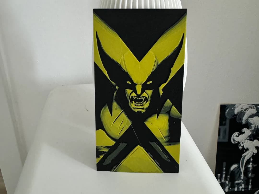 Quadro Wolverine Preto e Amarelo Impressão 3D