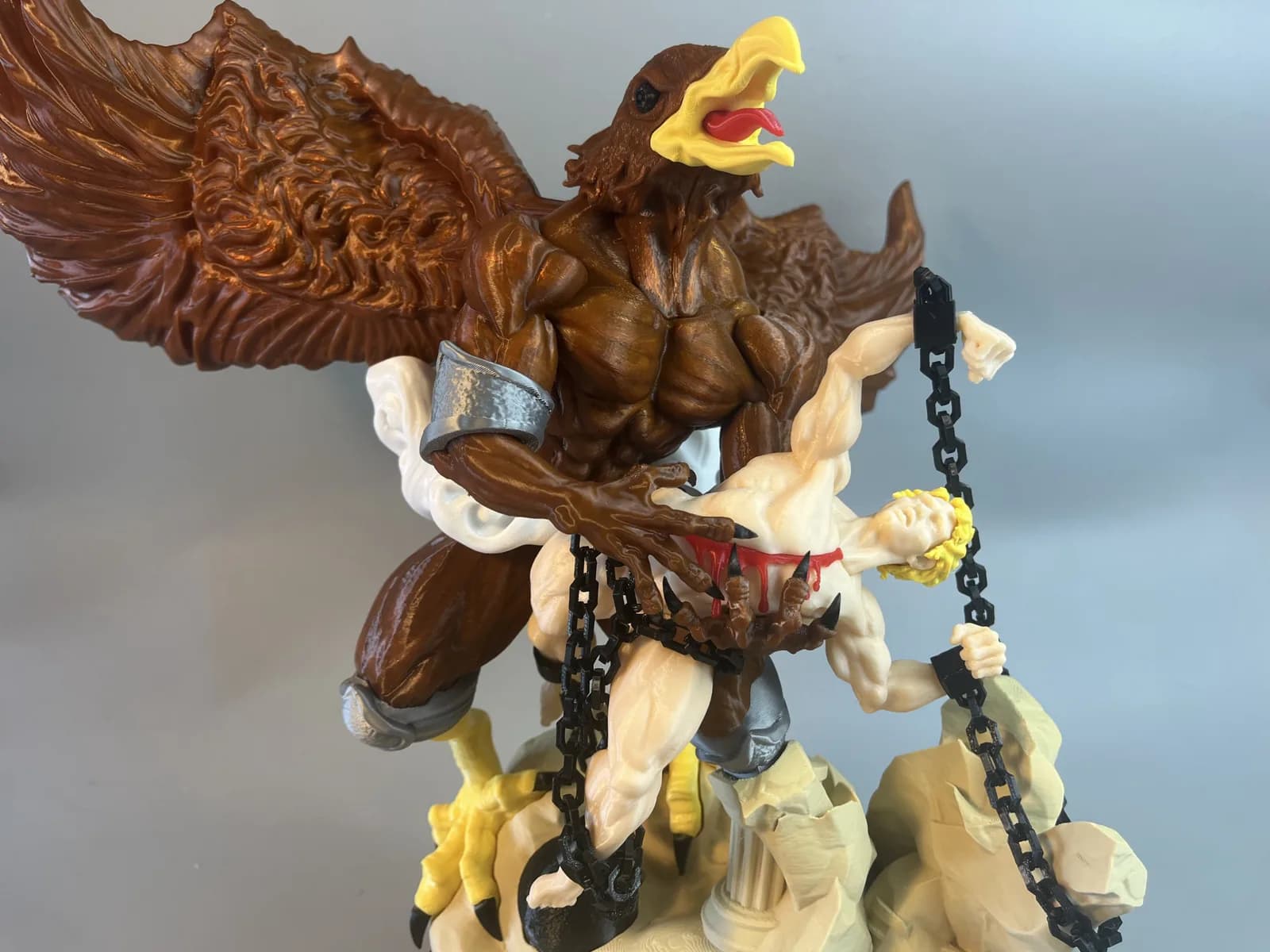 Escultura Prometeu Acorrentado e Águia Impressão 3D
