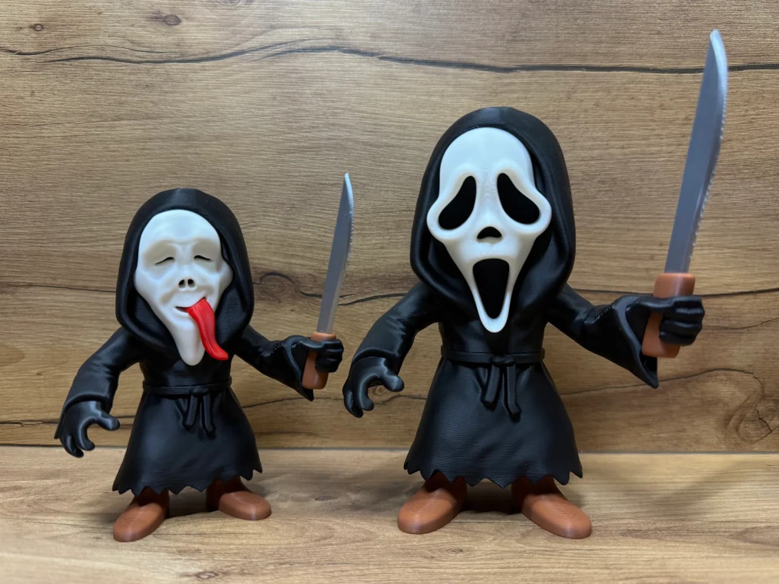 Estatueta Mascarado Fantasma de Capuz 12 cm Impressão 3D