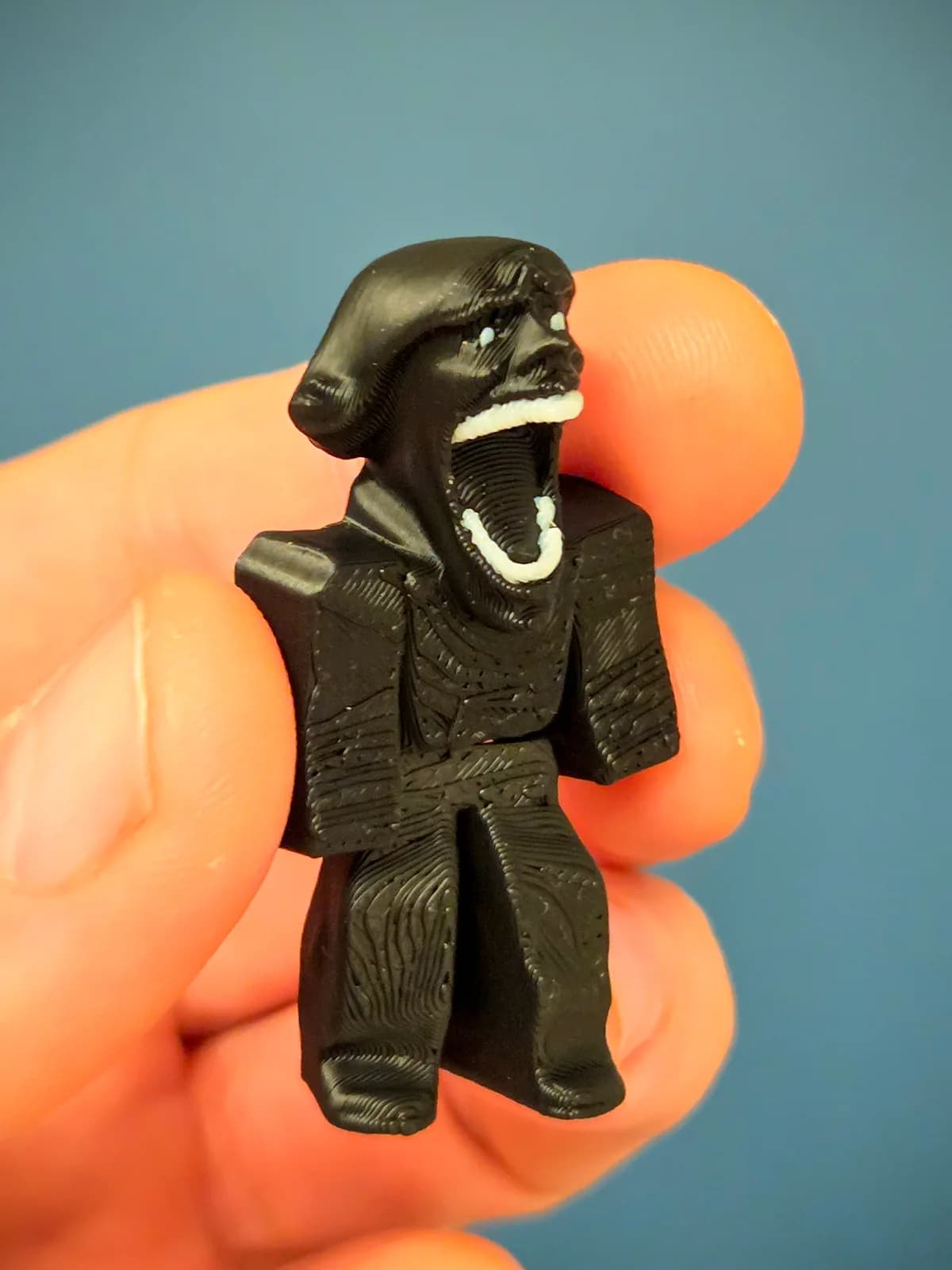 Miniatura Articulada Boneco Sombrio 5 cm Impressão 3D