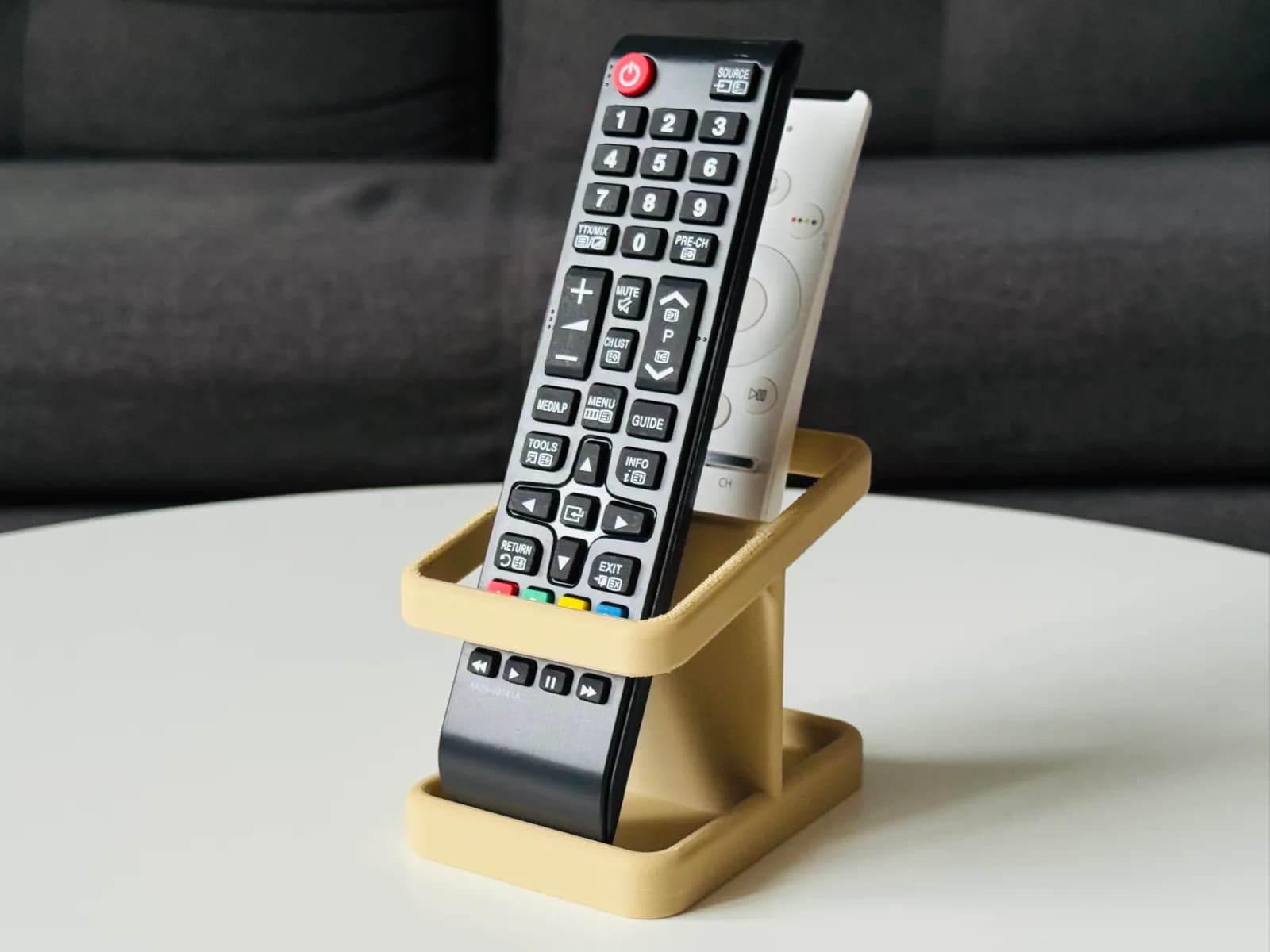 Suporte para 2 Controles Remotos 8,2 cm Impressão 3D