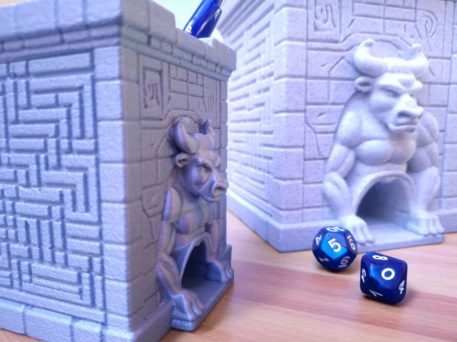 Torre de Dados Labirinto do Minotauro 10 cm Impressão 3D