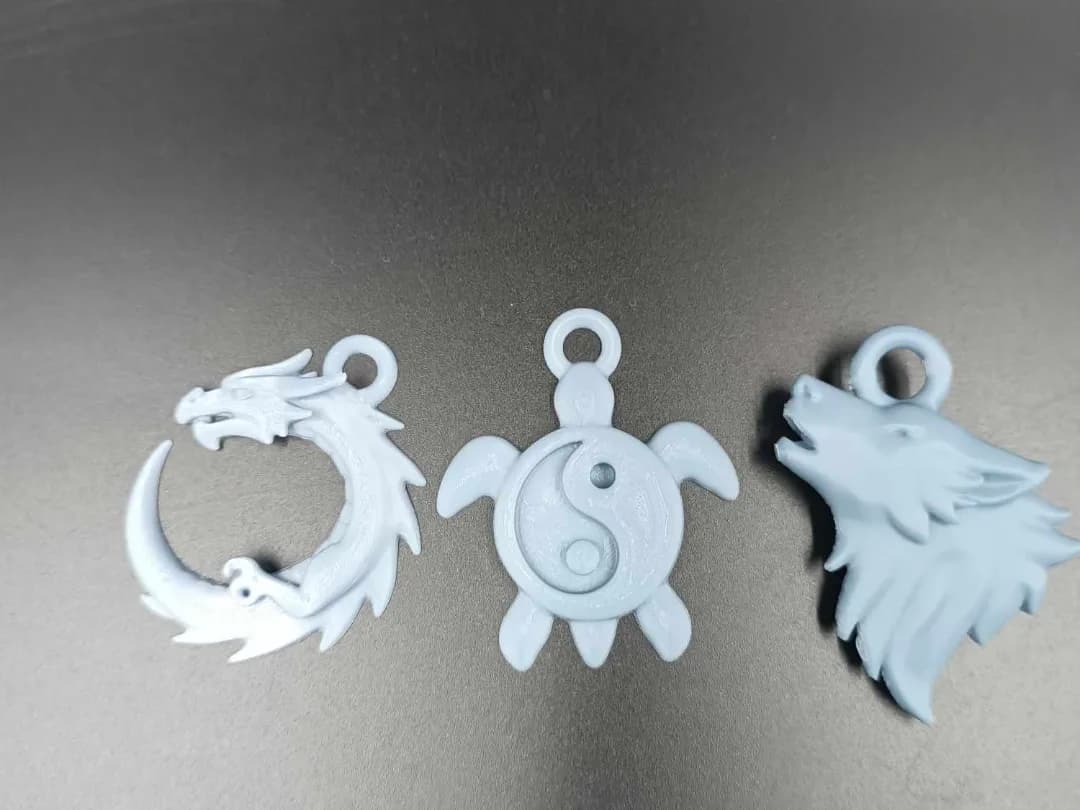 Kit 3 Pingentes Dragão, Tartaruga e Lobo Impressão 3D