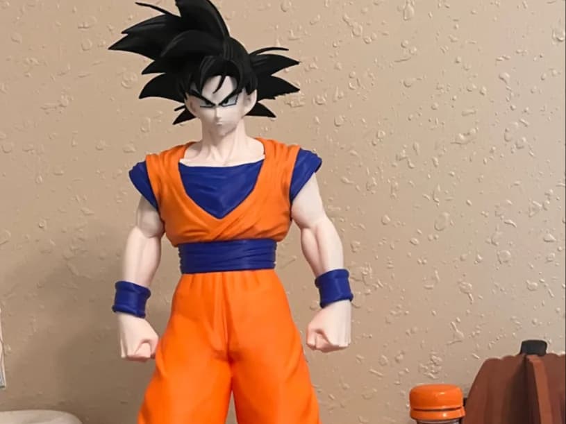 Estatueta Guerreiro de Gi Laranja Impressão 3D