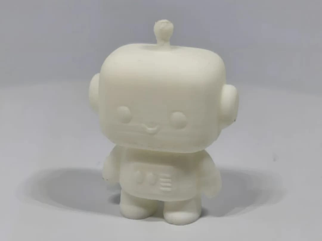 Miniatura Robô Fofo Impressão 3D