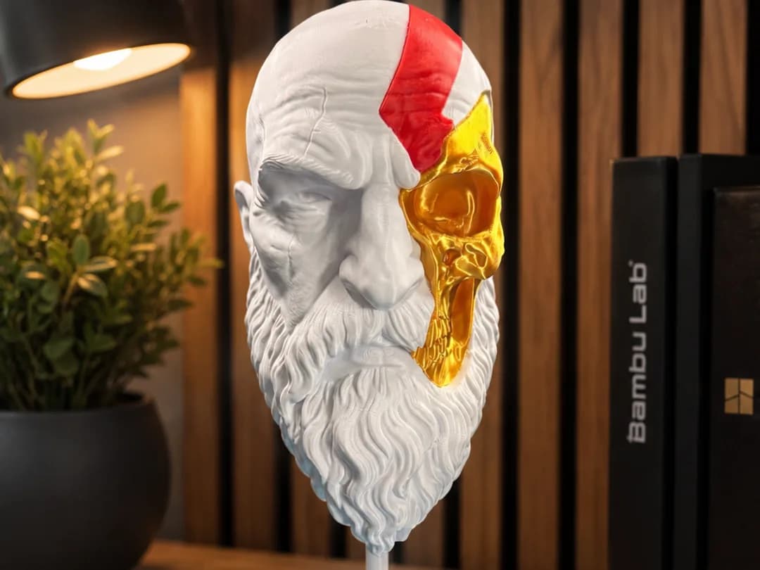 Busto Kratos Meia Caveira Dourada Impressão 3D
