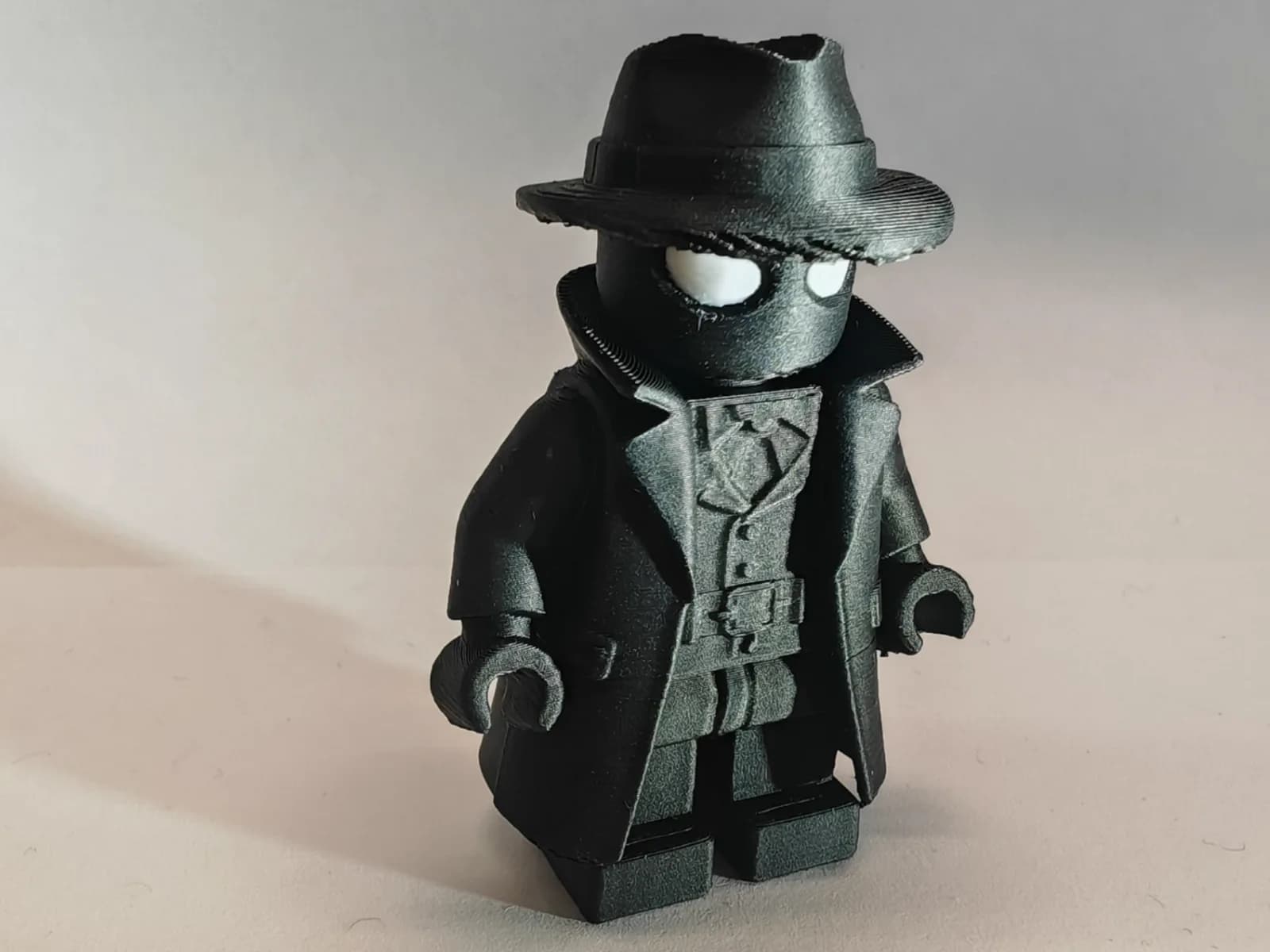 Chaveiro Detetive Aranha Noir 5,5 cm Impressão 3D
