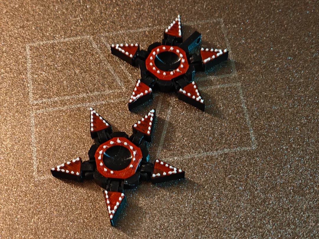 Chaveiro Monstro Boca de Pétalas Impressão 3D