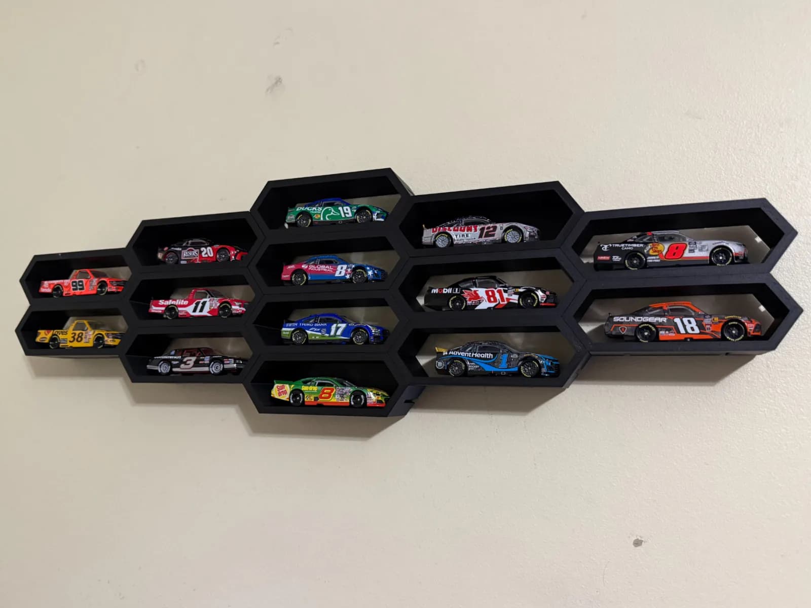Expositor de Parede Modular Carrinhos 1:64 Impressão 3D