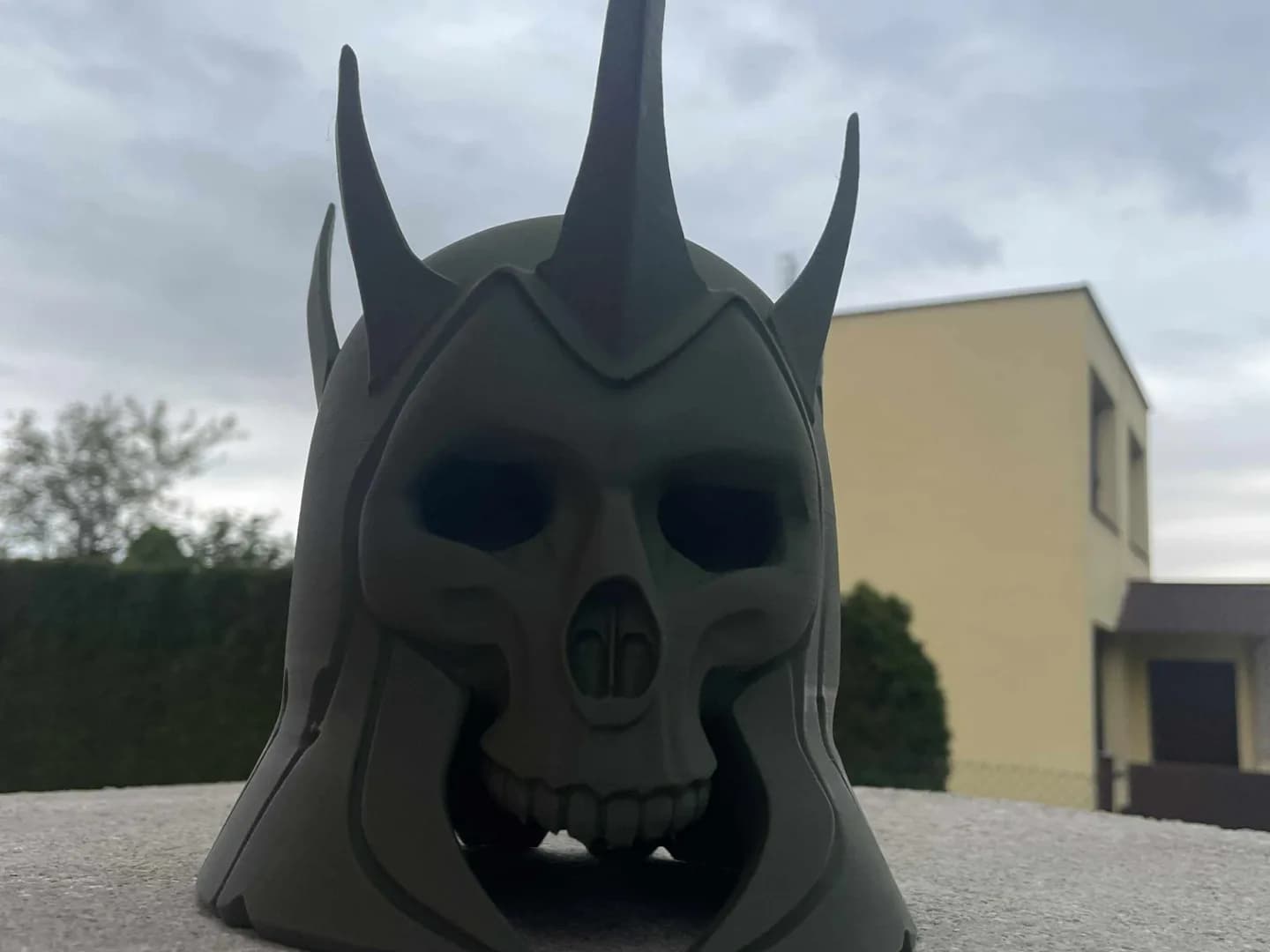 Capacete Decorativo Caveira com Chifres Impressão 3D
