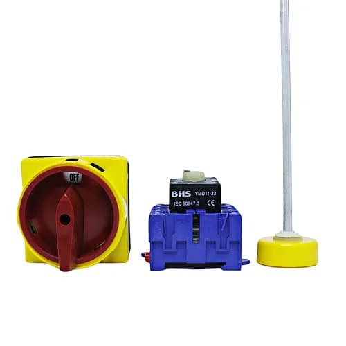 Chave Rotativa 72x72mm Liga/Desliga Fixação Base 32Amp. YMD11-32/04